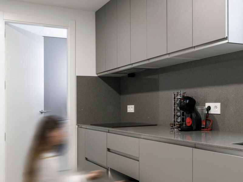 A Place for Efficiency: Parallel Galley Kitchen