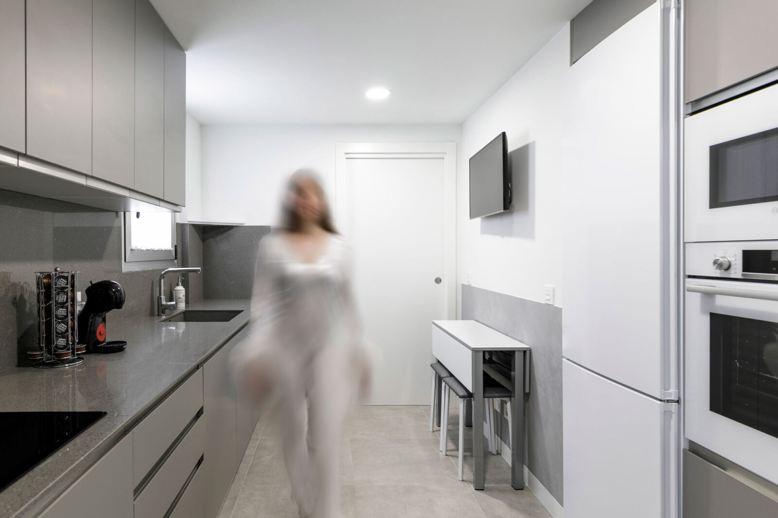 A Place for Efficiency: Parallel Galley Kitchen