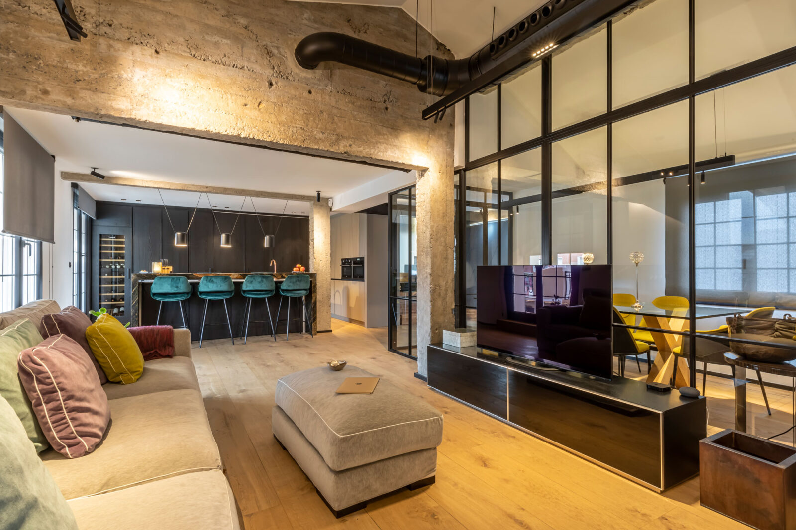 A Dark Wood Kitchen: Where Design Conceals