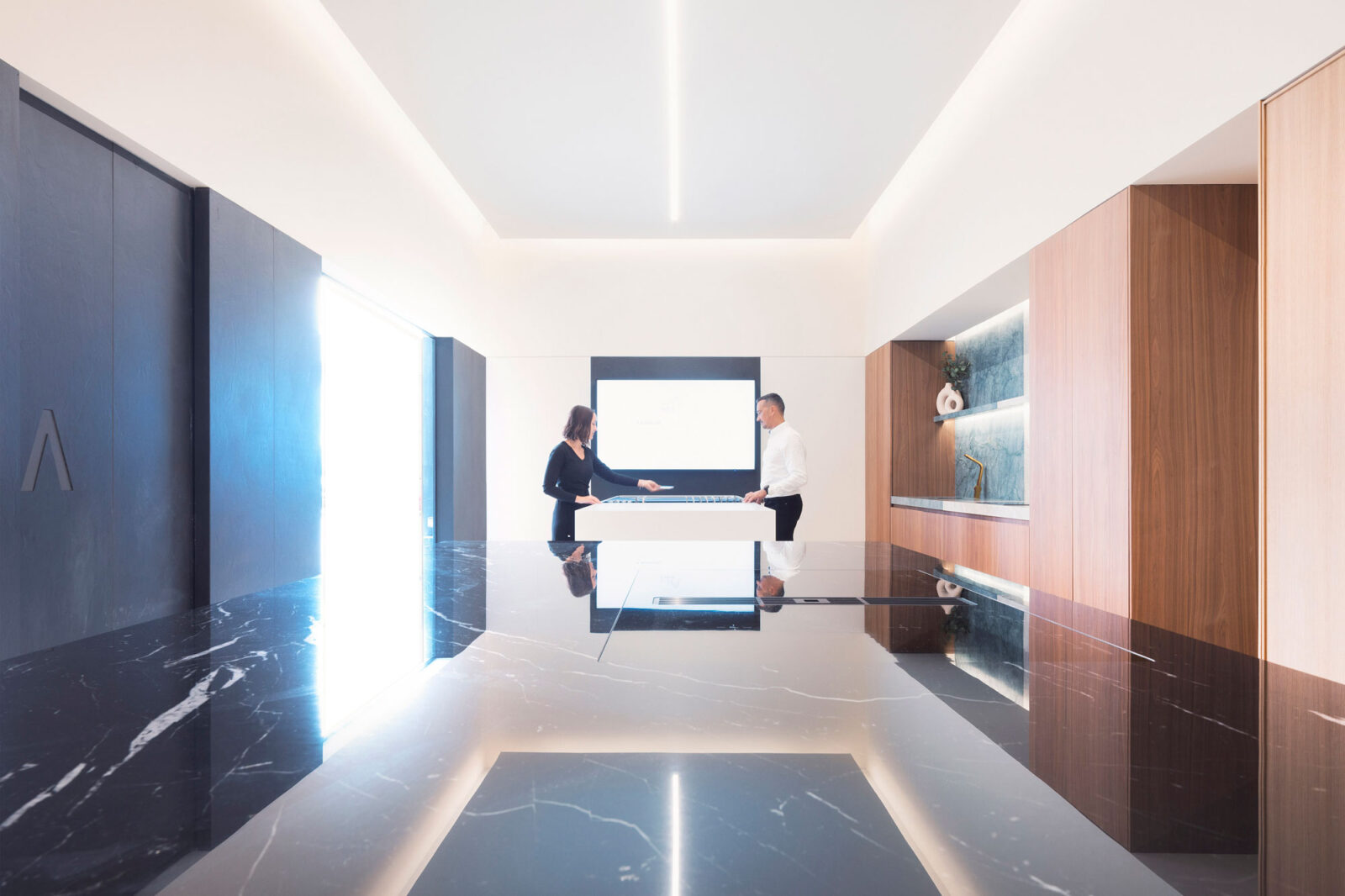 Kitchens for Levantina’s Stone Center in Barcelona