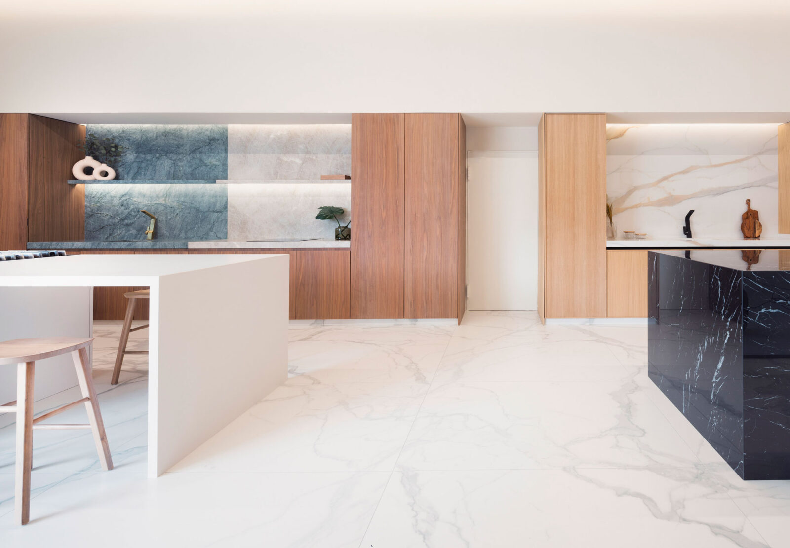 Kitchens for Levantina’s Stone Center in Barcelona