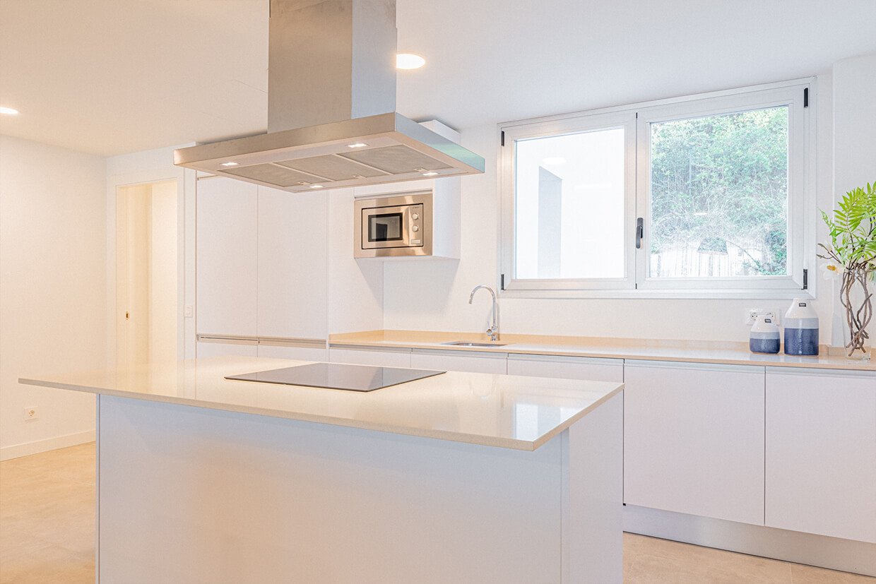 Lar Bay Benalmádena: Kitchens Made for Mediterranean Living